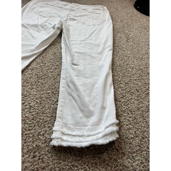 Coldwater Creek size women's 20W, slightly cropped, stretchy; White denim Jeans - Picture 8 of 10